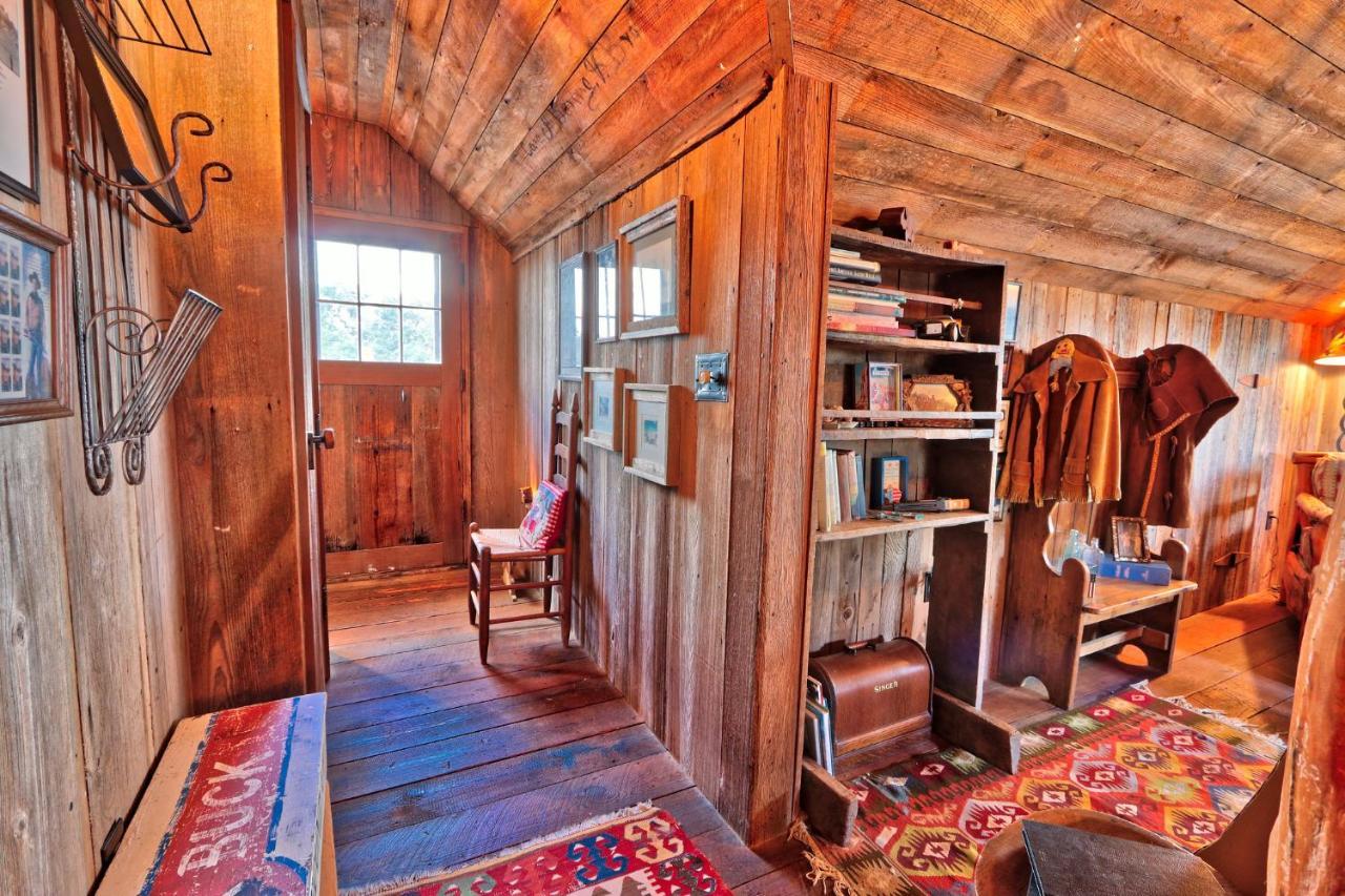 Willa Log Cabin At Old Glory Ranch Wimberley Zewnętrze zdjęcie