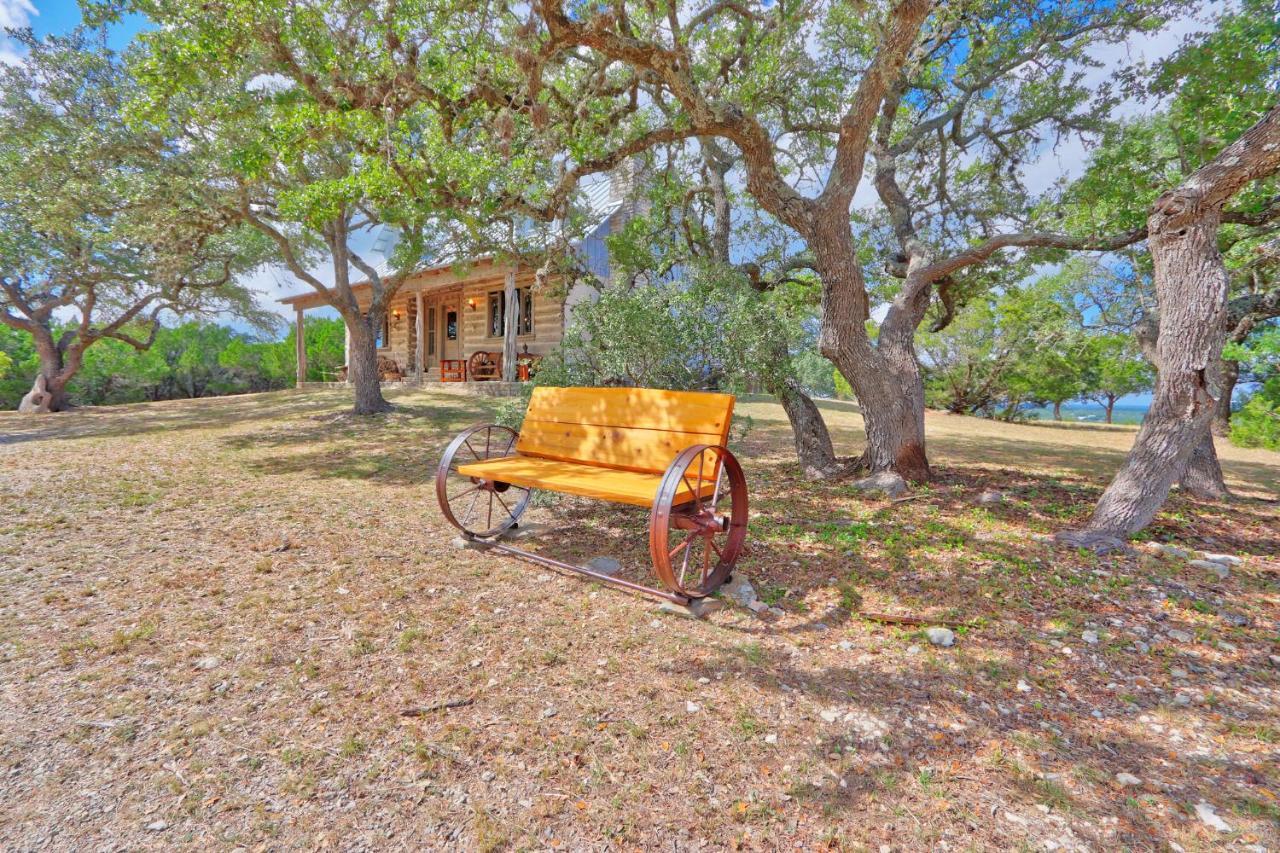 Willa Log Cabin At Old Glory Ranch Wimberley Zewnętrze zdjęcie